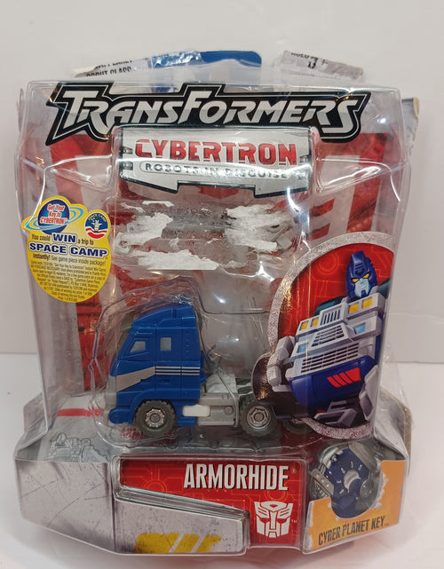 Load image into Gallery viewer, Transformers Cybertron Scout Armorhide
